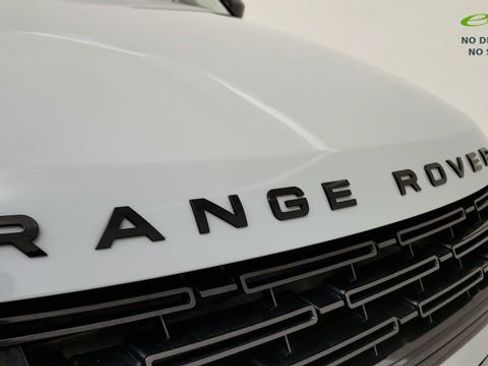 Used 2024 Land Rover Range Rover Evoque Dynamic SE AWD/4WD image 29