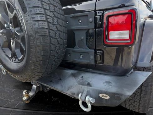 Used 2022 Jeep Wrangler Unlimited Sport image 36