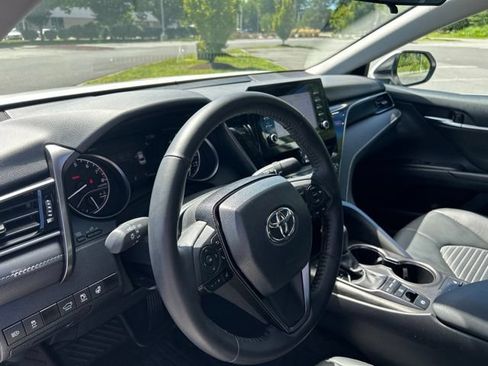 Used 2024 Toyota Camry SE w/ Cold Weather Package AWD/4WD image 19