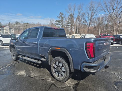New 2026 GMC Sierra 2500 Denali w/ Denali Reserve Package AWD/4WD image 3