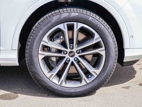 New 2026 Audi Q7 2.0T Premium image 9