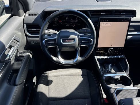 Used 2025 GMC Terrain Elevation image 27