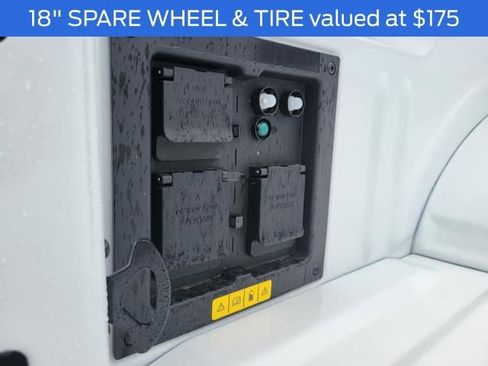 New 2025 Ford F150 Lightning Lariat image 10