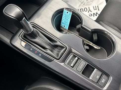 Used 2022 Honda Civic Sport image 12