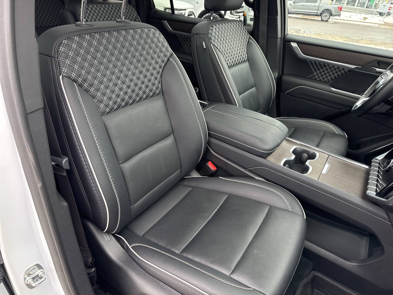 Used 2024 GMC Acadia Denali w/ LPO, Floor Liner Package AWD/4WD image 13