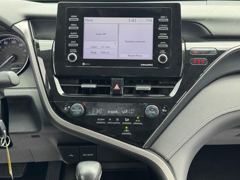 Certified 2023 Toyota Camry SE FWD image 14