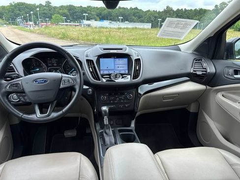 Used 2017 Ford Escape Titanium FWD image 14