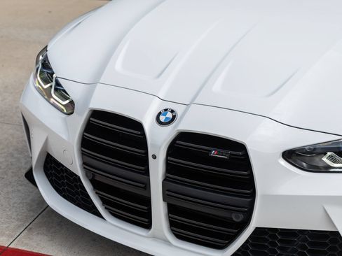 Used 2024 BMW M4 xDrive Competition w/ Executive Package AWD/4WD image 18
