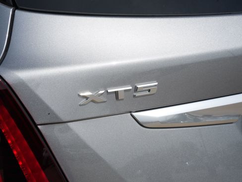 New 2026 Cadillac XT5 Luxury w/ LPO, Floor Liner Package image 21