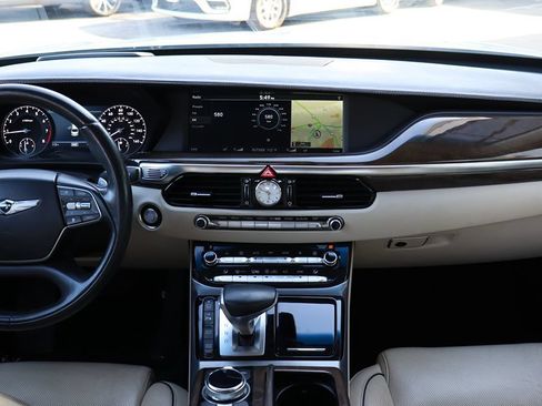 Used 2017 Genesis G90 3.3T Premium RWD image 35