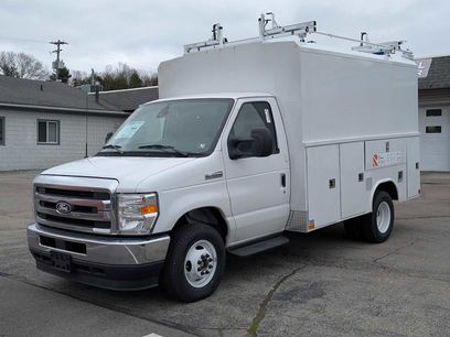New 2026 Ford E-350 and Econoline 350 Super Duty w/ Power Equipment Group