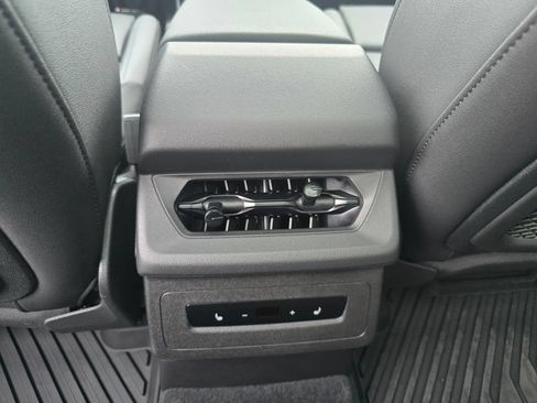 New 2027 Audi SQ6 e-tron Premium Plus AWD/4WD image 28