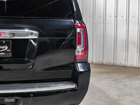 Used 2017 GMC Yukon XL Denali w/ Open Road Package AWD/4WD image 53