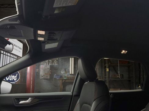 New 2026 Ford Escape ST-Line Select w/ Equipment Group 401A AWD/4WD image 13