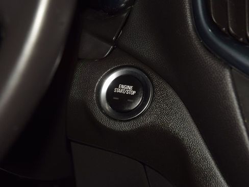 Used 2022 Chevrolet Equinox LT AWD/4WD image 34