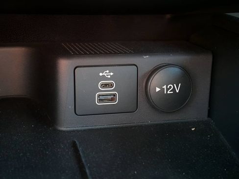 Used 2025 Ford Escape ST-Line w/ Tech Pack #1 AWD/4WD image 25