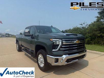 Used 2026 Chevrolet Silverado 2500 LTZ w/ LTZ Premium Package