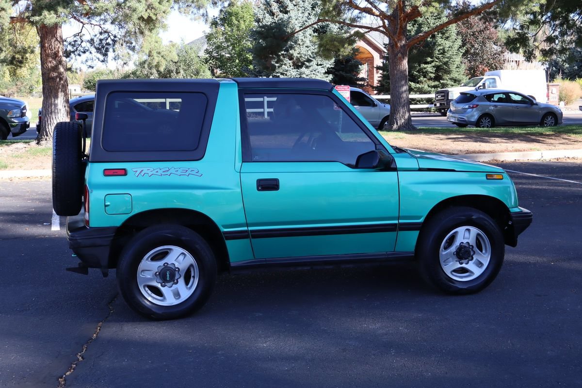 Used 1994 Geo Tracker Lsi AWD/4WD image 4
