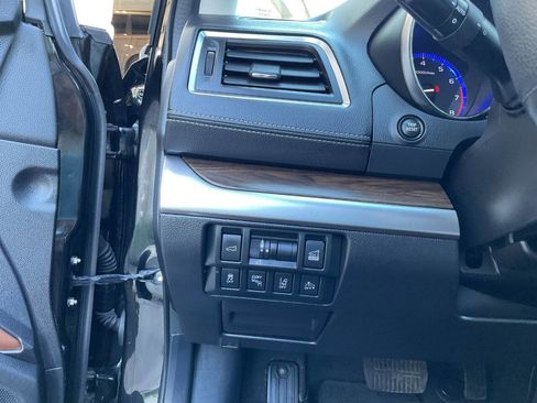 Used 2019 Subaru Outback 3.6R Touring w/ Popular Package #3A AWD/4WD image 16