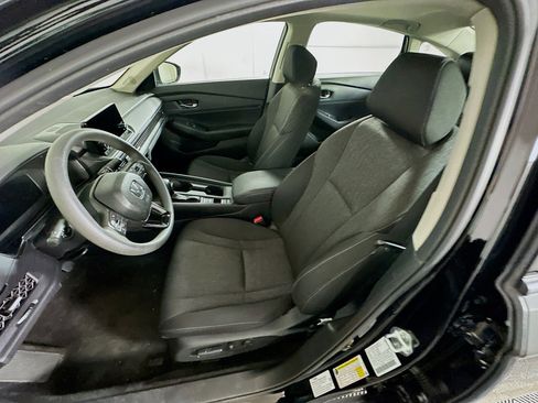 Used 2025 Honda Accord SE image 13