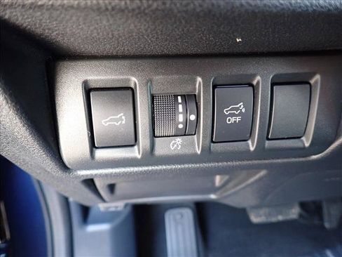 Certified 2024 Subaru Outback Premium AWD/4WD image 17