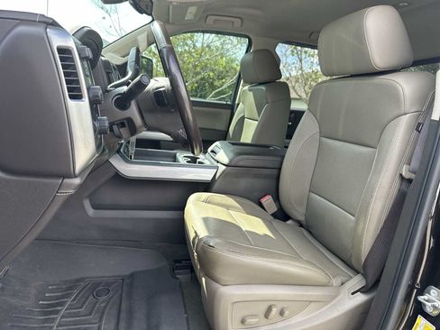 Used 2018 Chevrolet Silverado 2500 LTZ w/ Duramax Plus Package AWD/4WD image 15