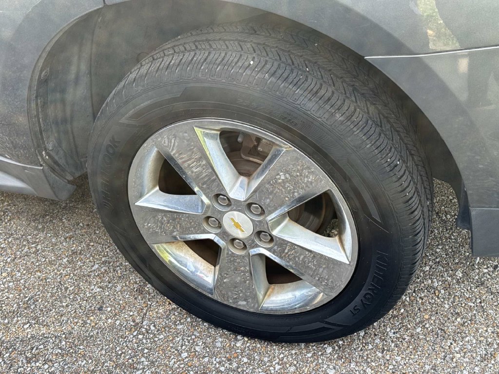 Used 2013 Chevrolet Equinox LT w/ Chrome Package FWD image 9