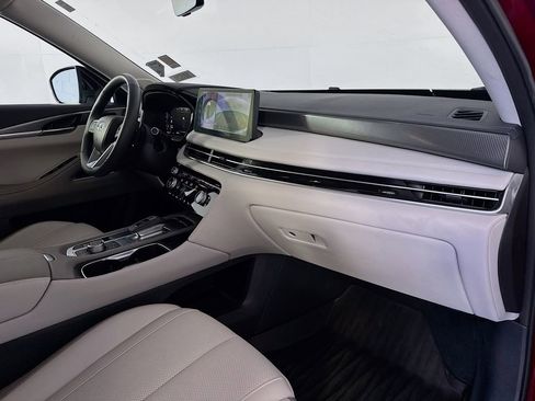Certified 2026 INFINITI QX60 Luxe w/ Cargo Package FWD image 32