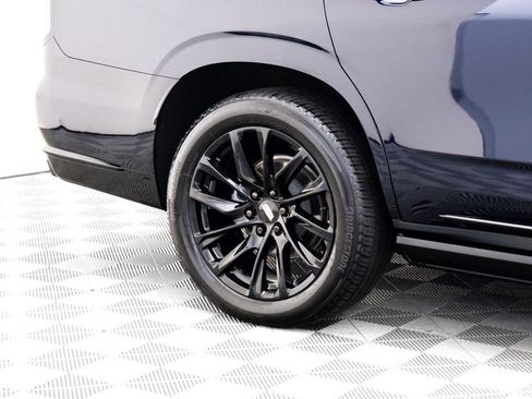 Certified 2024 Cadillac Escalade Sport Platinum w/ LPO, ONYX Package image 38