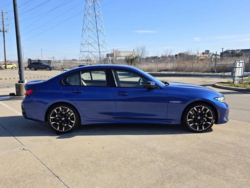 Used 2025 BMW 330i xDrive Sedan image 4