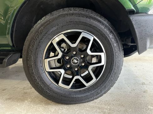 Used 2025 Ford Bronco Outer Banks AWD/4WD image 39