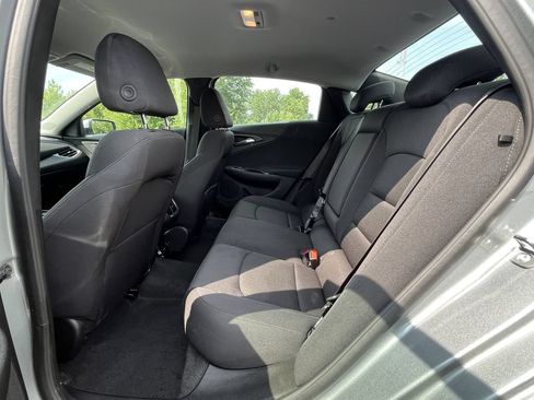 Used 2025 Chevrolet Malibu LT FWD image 15