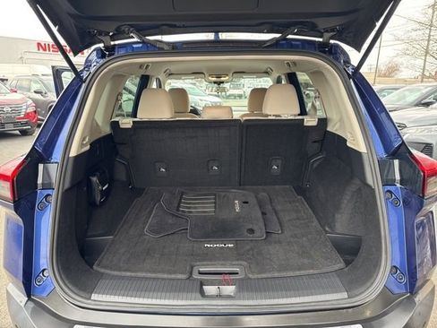 Used 2021 Nissan Rogue SV image 20