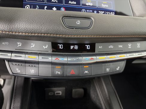 Certified 2023 Cadillac XT4 Sport AWD/4WD image 25