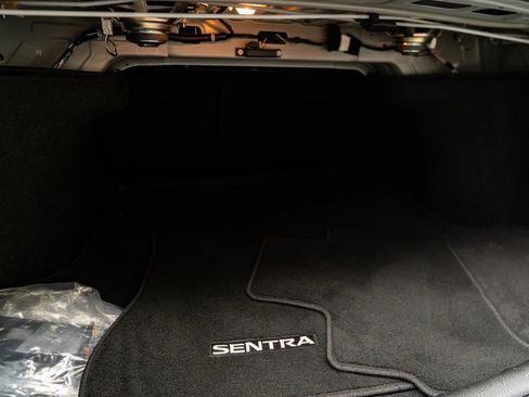 Used 2025 Nissan Sentra SV FWD image 18