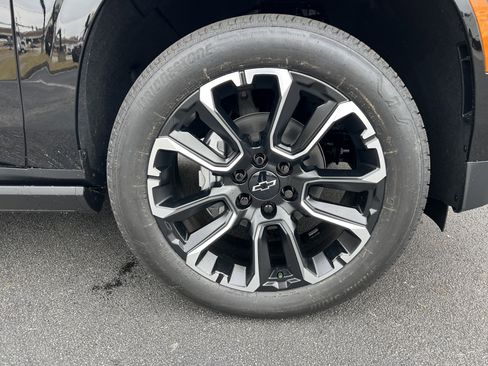 New 2026 Chevrolet Tahoe Premier image 13