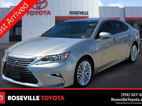 Used 2018 Lexus ES 350 w/ Luxury Package w/Wood Trim FWD image 1