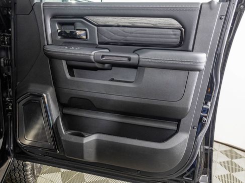 New 2026 RAM 3500 Limited image 43