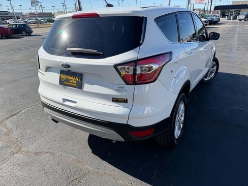 Used 2017 Ford Escape SE FWD image 42
