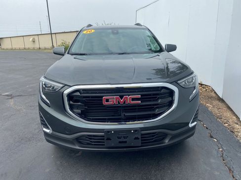 Used 2020 GMC Terrain SLE w/ Driver Convenience Package image 9