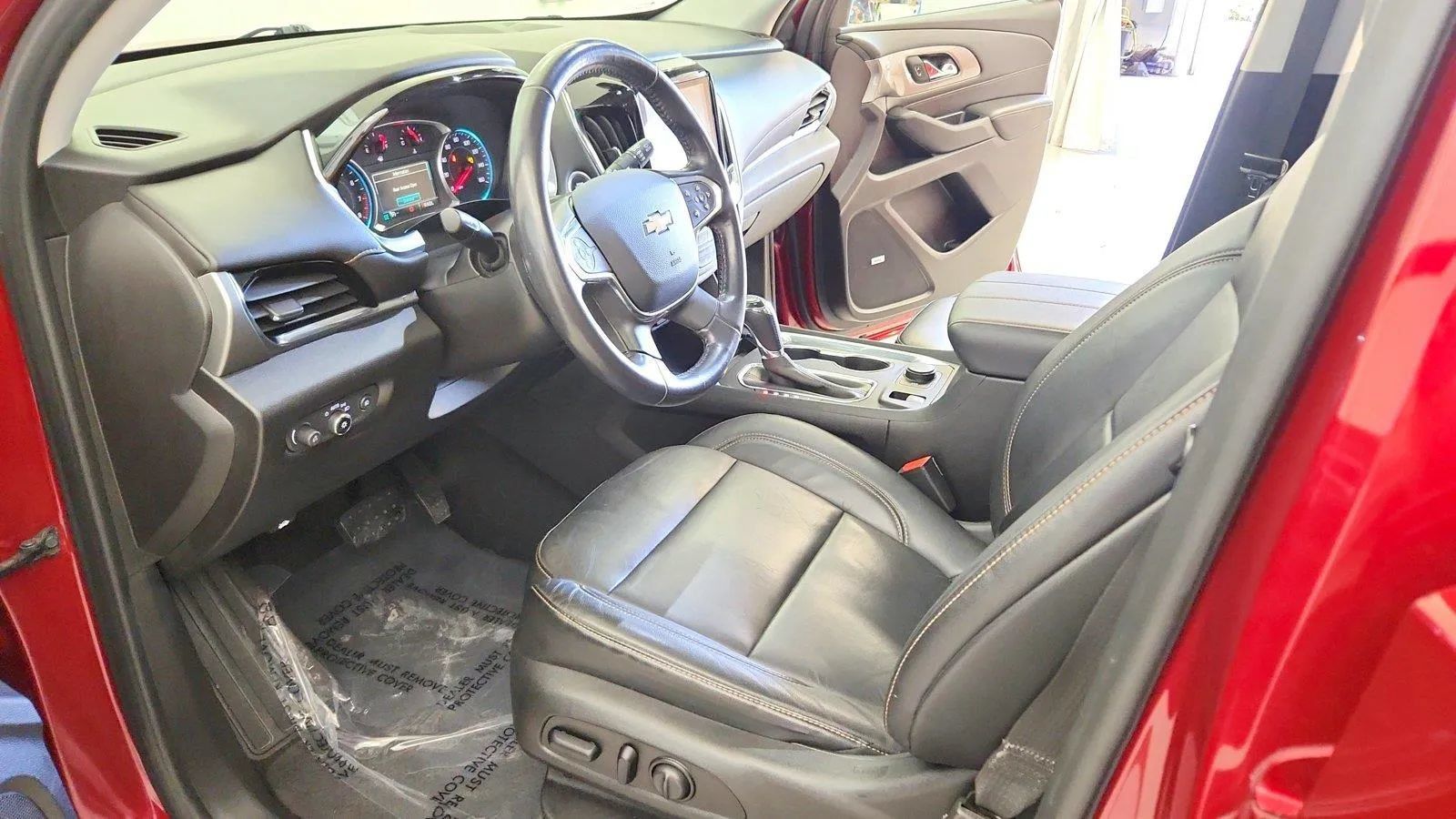 Used 2019 Chevrolet Traverse LT w/ LT Premium Package AWD/4WD image 22