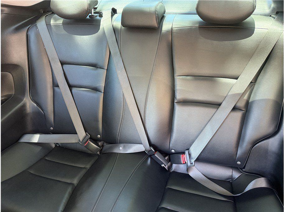 Used 2015 Honda Accord EX-L image 12