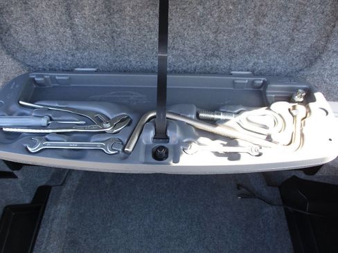 Used 2004 BMW 330Ci Convertible image 34