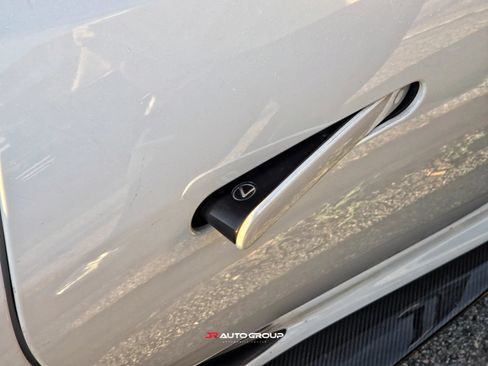 Used 2018 Lexus LC 500 Coupe w/ Touring Package RWD image 20