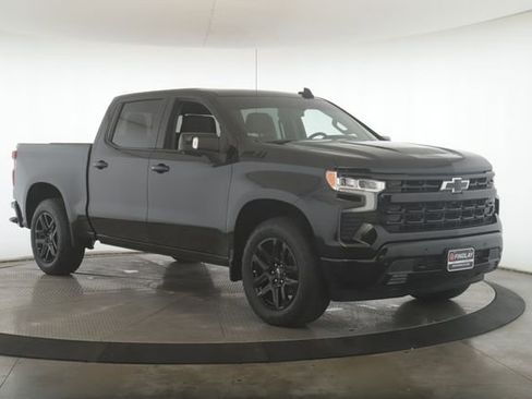 Used 2024 Chevrolet Silverado 1500 RST w/ Convenience Package II image 2