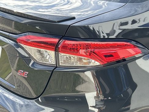 Used 2023 Toyota Corolla SE image 9