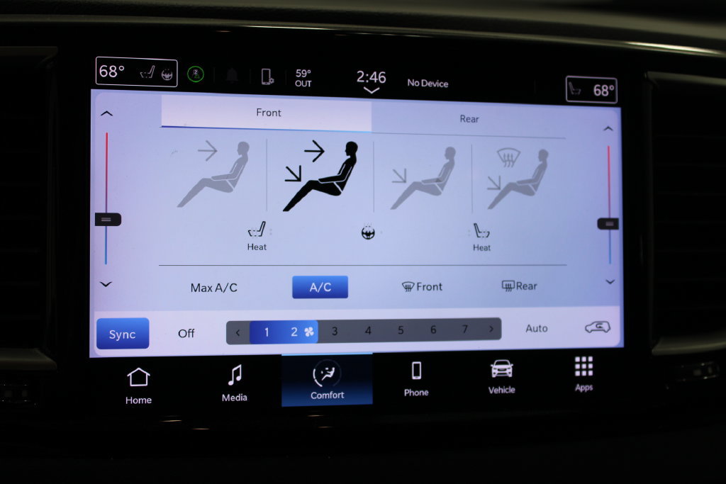 Used 2024 Chrysler Pacifica Touring-L FWD image 40