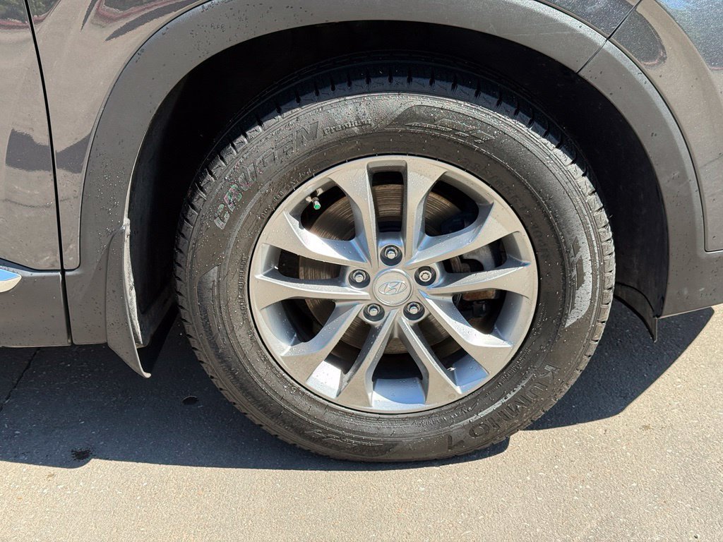 Used 2020 Hyundai Santa Fe SEL FWD image 39