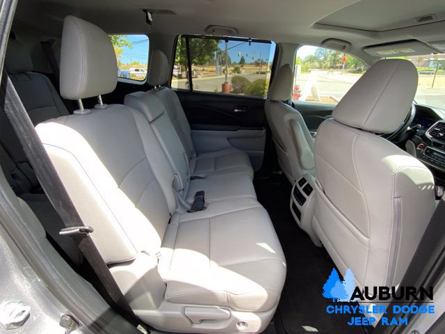 Used 2021 Honda Pilot Special Edition image 15