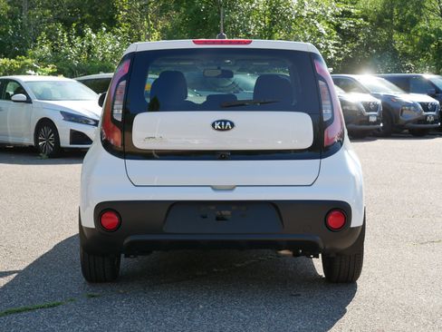Used 2018 Kia Soul w/ Convenience Package FWD image 6